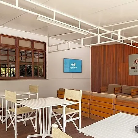Mirachoro Da Rocha Apartment *