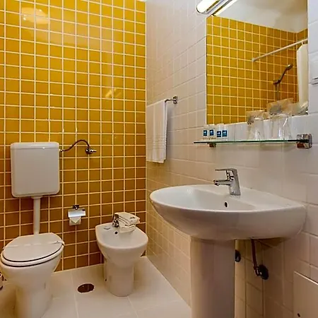 Mirachoro Da Rocha Apartment