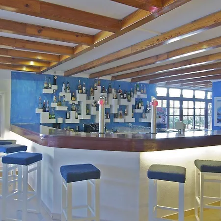 Mirachoro Da Rocha Apartment